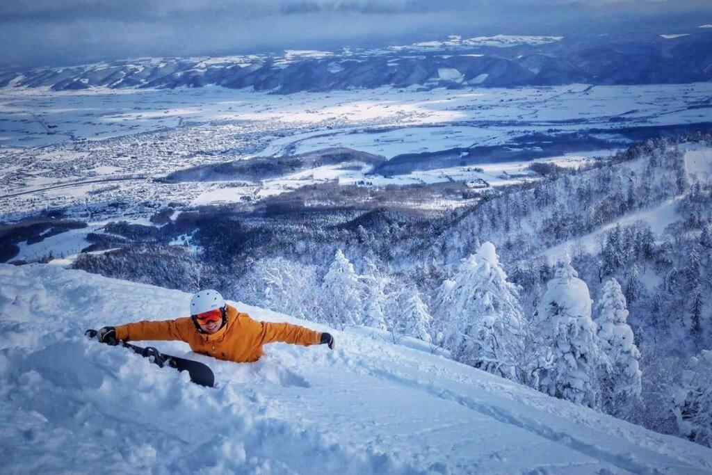 Furano Cube Sugar-方糖民宿,步行8Min到雪场,3 Brs,Max 6Ppl Esterno foto